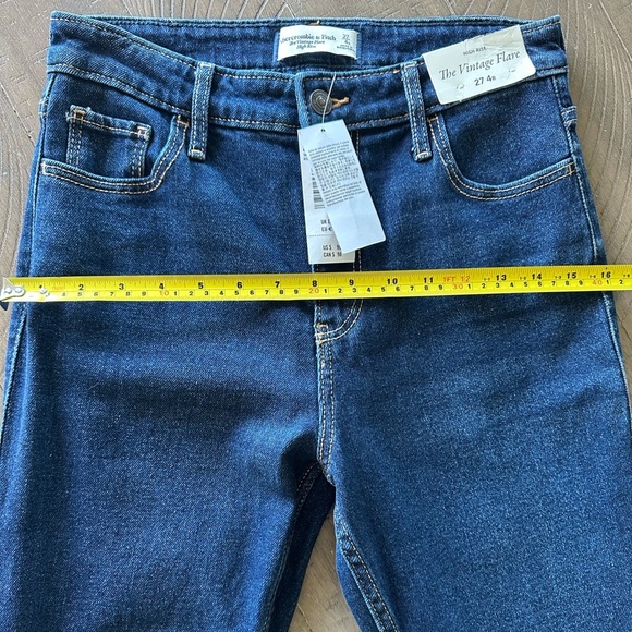 NWT Abercrombie & Fitch High Rise Vintage Flare Jeans Dark Wash size‎ 4R / 27​ - Picture 11 of 15